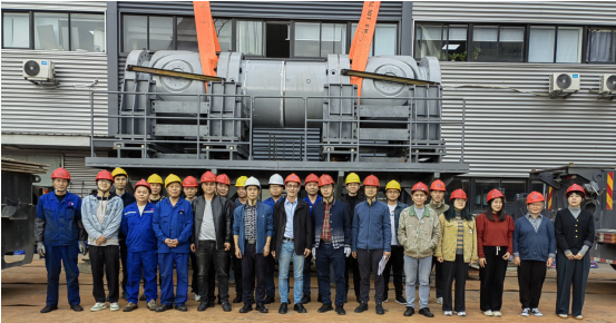 超大型重載十字萬(wàn)向聯(lián)軸器在茂德傳動(dòng)