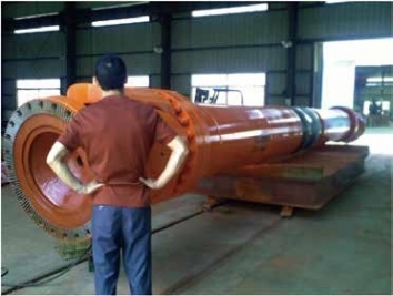 高性能特大型十字萬(wàn)向聯(lián)軸器